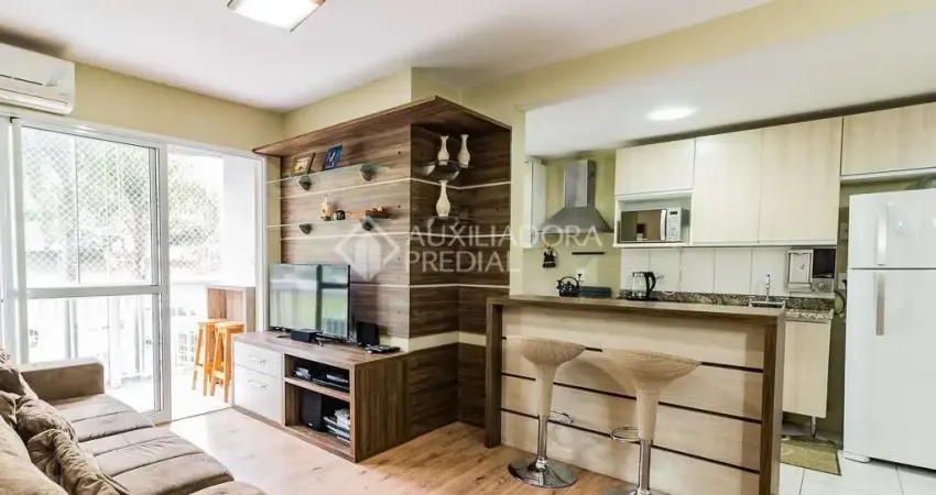 Apartamento com 3 quartos à venda na Rua Aracaí, 60, Vila Ipiranga, Porto Alegre