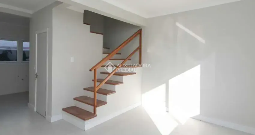 Casa em condomínio fechado com 3 quartos à venda na Beco Alexandre Luiz, 189, Jardim Itu Sabará, Porto Alegre