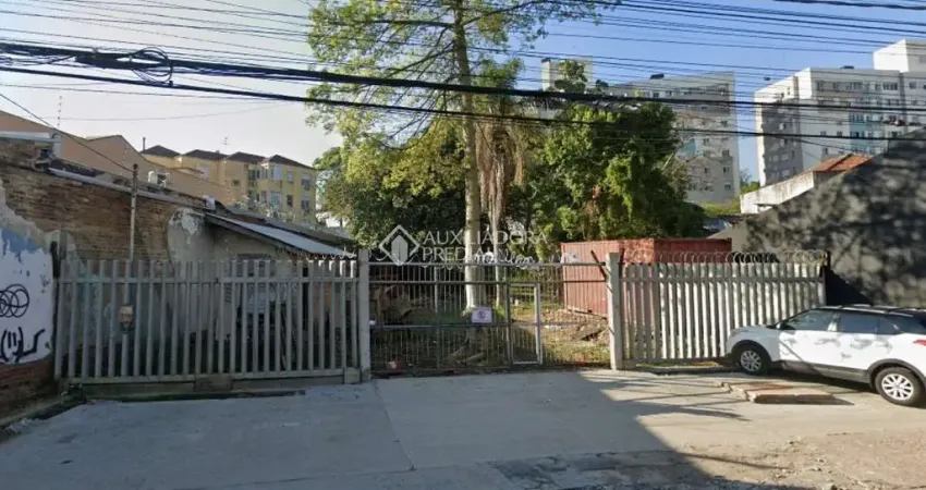 Terreno à venda na Avenida da Azenha, 1018, Azenha, Porto Alegre