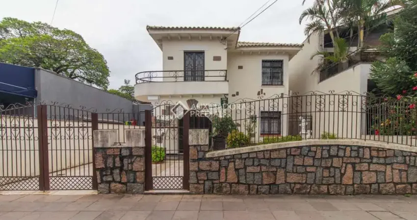 Casa com 3 quartos à venda na Avenida Bastian, 200, Menino Deus, Porto Alegre