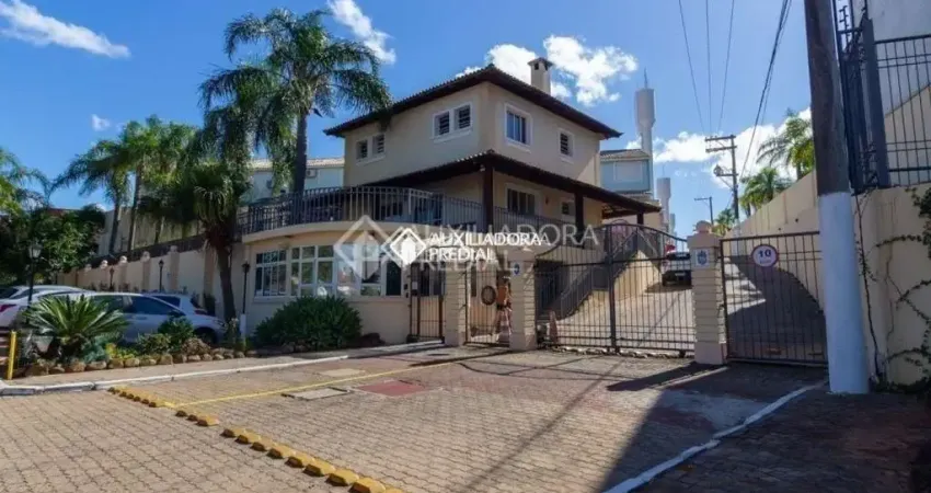 Casa em condomínio fechado com 2 quartos à venda na Avenida da Cavalhada, 5075, Cavalhada, Porto Alegre