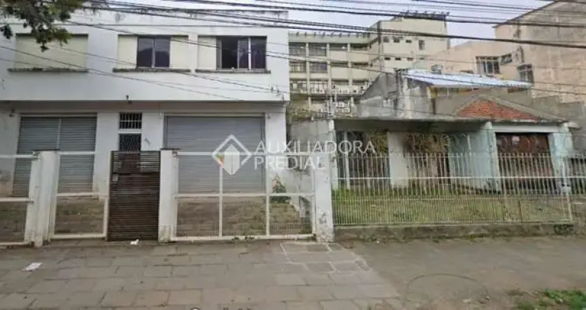 Casa com 3 quartos à venda na Rua Dezessete de Junho, 435, Menino Deus, Porto Alegre