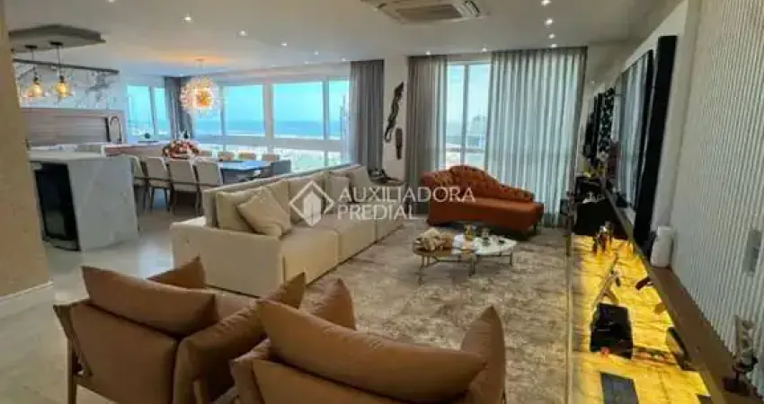 Apartamento com 4 quartos à venda na SILVA JARDIM, 960, Centro, Torres