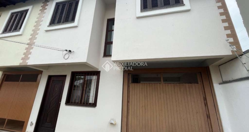 Casa em condomínio fechado com 3 quartos à venda na Rua Adão da Silva Santos, 230, São José, Canoas