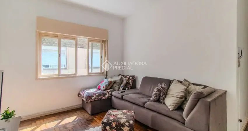 Apartamento com 3 quartos à venda na Avenida Ipiranga, 1200, Azenha, Porto Alegre
