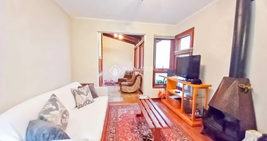 Casa em condomínio fechado com 3 quartos à venda na Avenida Coronel Lucas de Oliveira, 1548, Petrópolis, Porto Alegre