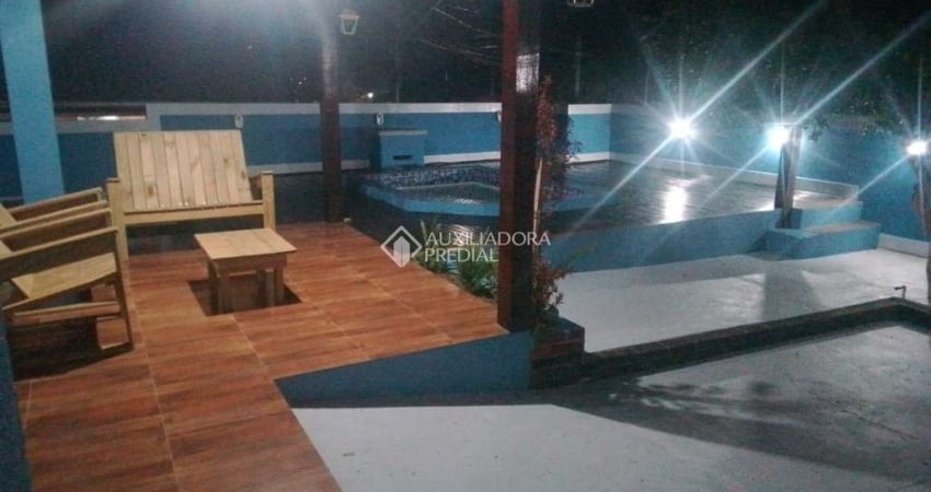 Casa com 3 quartos à venda na Ivo Raymundo, 679, Medianeira, Taquara