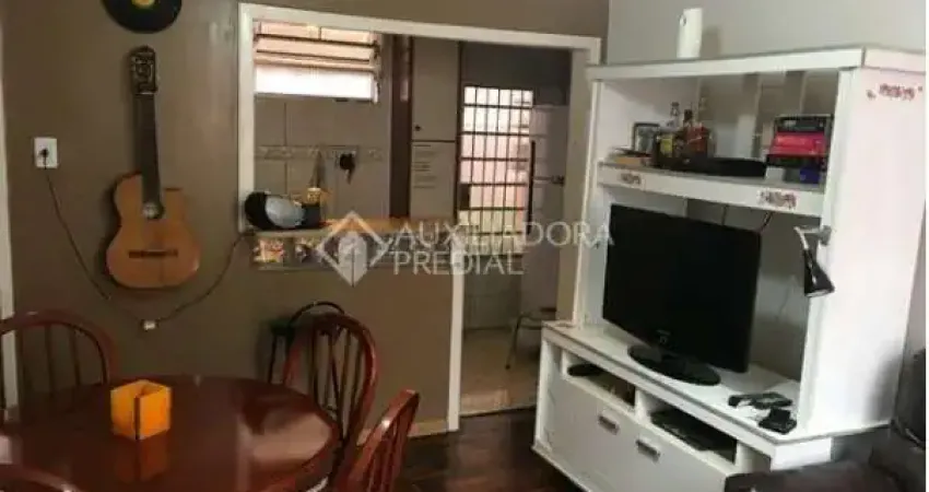 Apartamento com 2 quartos à venda na Rua Orfanotrófio, 194, Cristal, Porto Alegre