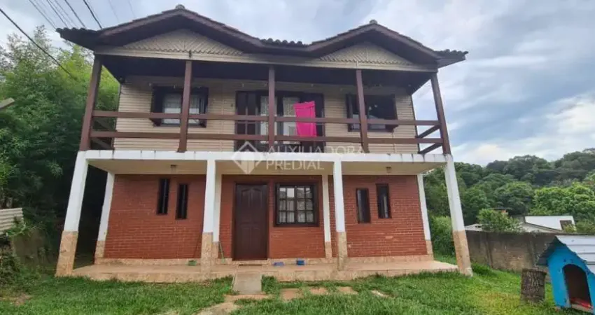 Casa com 3 quartos à venda na Avenida Engenheiro Ludolfo Boehl, 1562, Teresópolis, Porto Alegre