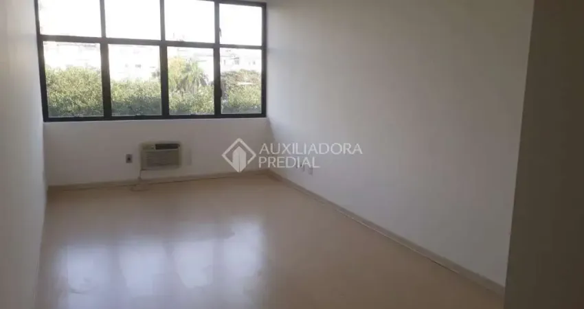Sala comercial à venda na Rua Paulo Setúbal, 25, Passo da Areia, Porto Alegre