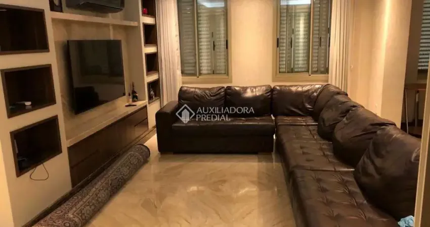 Apartamento com 3 quartos à venda na Rua Professor Annes Dias, 56, Centro Histórico, Porto Alegre