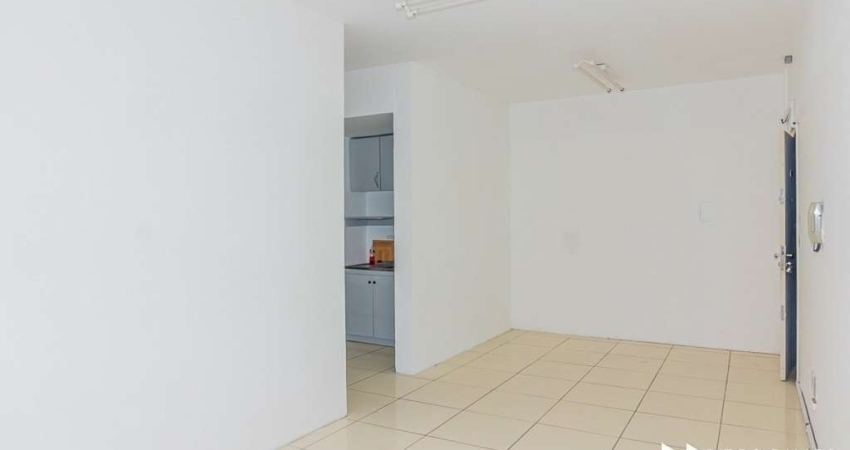 Sala comercial à venda na Rua Chaves Barcelos, 36, Centro Histórico, Porto Alegre