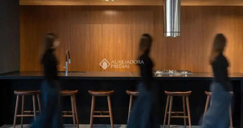 Apartamento com 3 quartos à venda na Rua Faria Santos, 230, Petrópolis, Porto Alegre