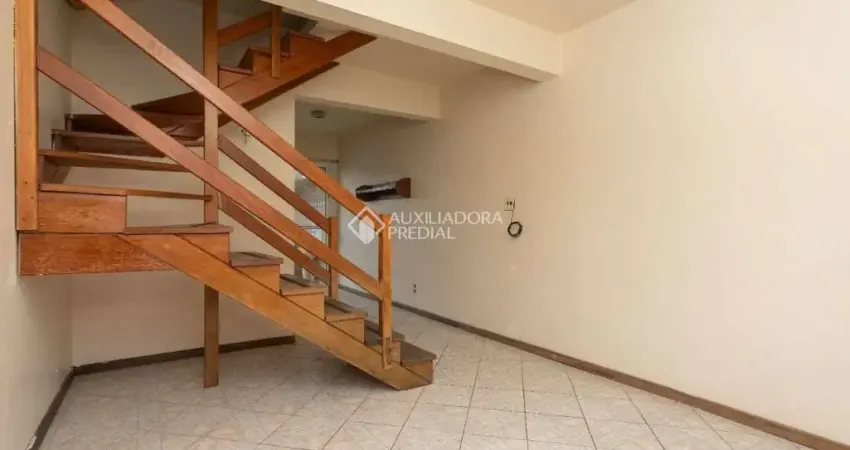 Casa em condomínio fechado com 2 quartos à venda na Avenida José Aloísio Filho, 801, Humaitá, Porto Alegre