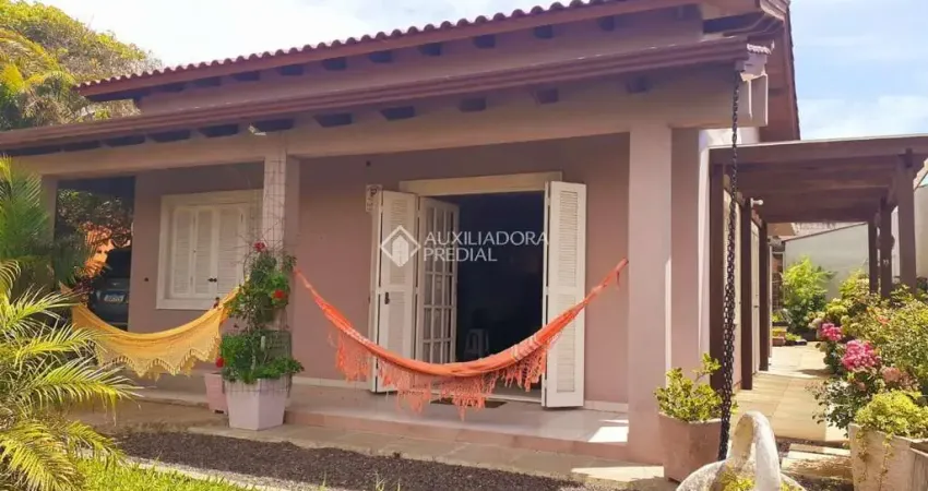 Casa com 4 quartos à venda na Esparta, 650, Quintão, Palmares do Sul