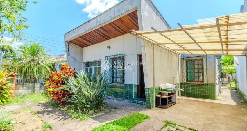 Casa com 4 quartos à venda na Rua Nossa Senhora das Graças, 43, Glória, Porto Alegre