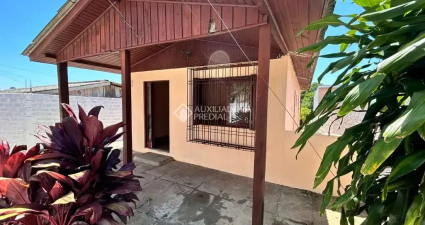 Terreno à venda na Rua Alcides Maia, 212, Centro, Viamão