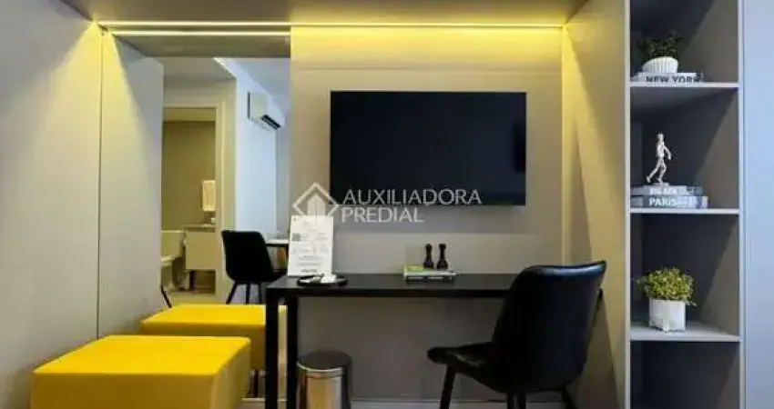 Loft com 1 quarto à venda na Rua Silva Jardim, 785, Auxiliadora, Porto Alegre