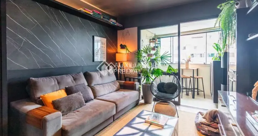 Apartamento com 2 quartos à venda na Rua Dezessete de Junho, 886, Menino Deus, Porto Alegre