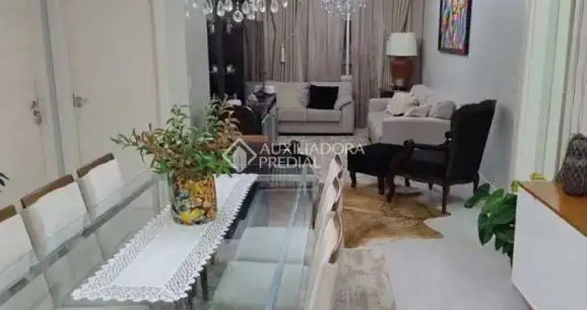 Apartamento com 3 quartos à venda na Avenida Benjamin Constant, 855, São Geraldo, Porto Alegre