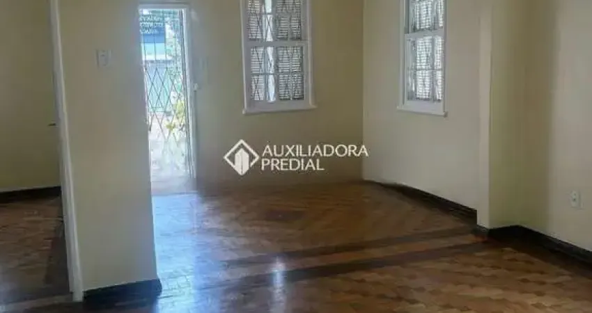 Casa com 3 quartos à venda na Rua Gonçalves Ledo, 195, Partenon, Porto Alegre