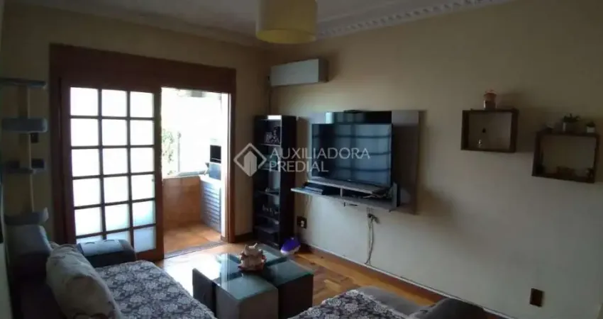 Apartamento com 2 quartos à venda na Avenida Cairu, 992, Navegantes, Porto Alegre