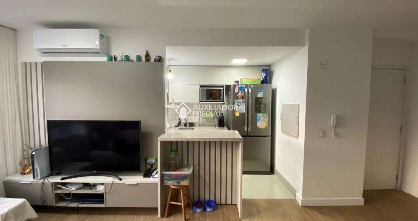 Apartamento com 3 quartos à venda na Rua Jerônymo Zelmanovitz, 100, São Sebastião, Porto Alegre