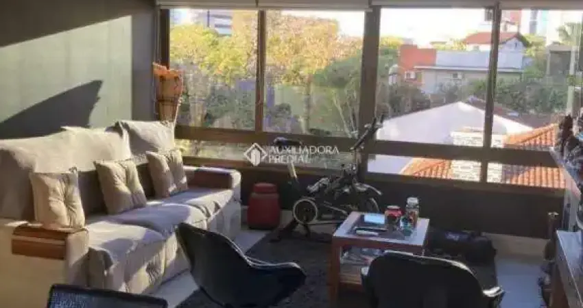 Apartamento com 3 quartos à venda na Avenida Soledade, 423, Petrópolis, Porto Alegre