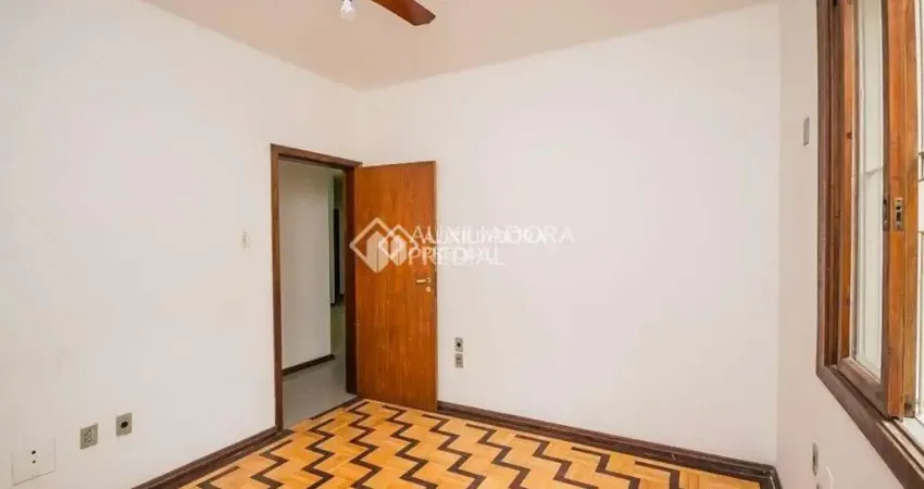 Apartamento com 3 quartos à venda na Rua João Abbott, 125, Petrópolis, Porto Alegre