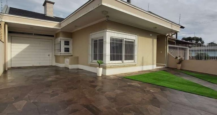 Casa com 3 quartos à venda na Rua Tomé de Souza, 321, Nossa Senhora das Graças, Canoas