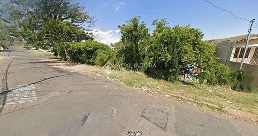 Terreno à venda na Rua Pedro Velho, 870, Partenon, Porto Alegre