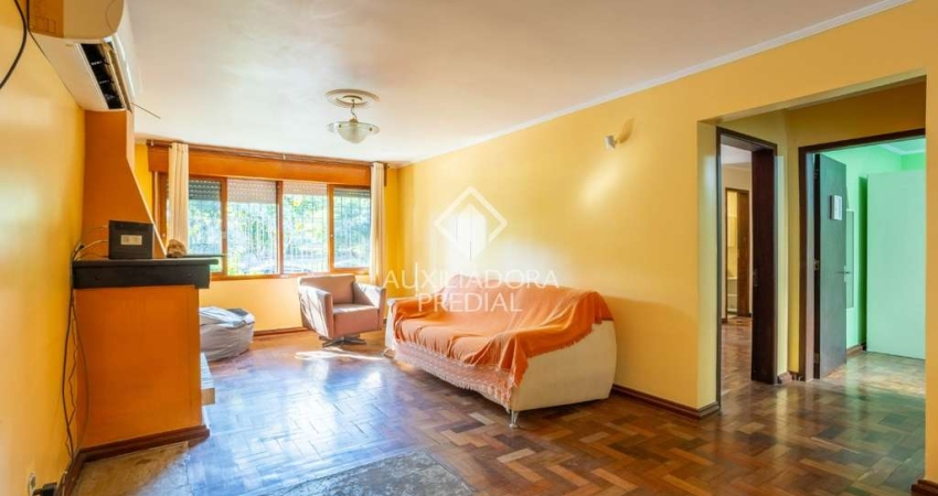 Casa com 7 quartos à venda na Rua das Caravelas, 243, Vila Ipiranga, Porto Alegre