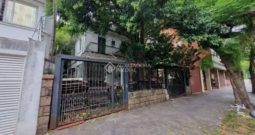 Casa com 4 quartos à venda na Rua Dona Eugênia, 852, Santa Cecília, Porto Alegre