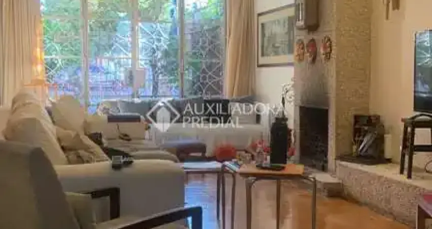 Casa com 3 quartos à venda na Rua Vicente da Fontoura, 2211, Petrópolis, Porto Alegre