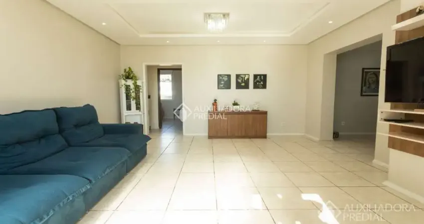 Apartamento com 4 quartos à venda na Avenida São Pedro, 944, São Geraldo, Porto Alegre