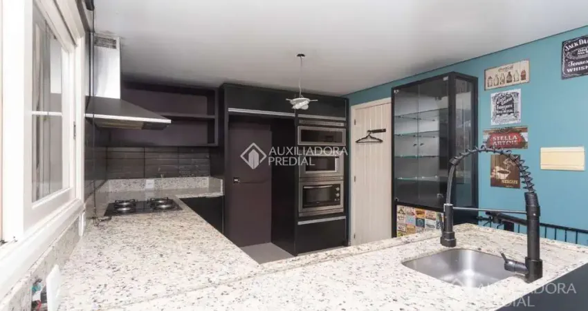 Casa com 3 quartos à venda na Rua Leopoldo Bettiol, 295, Jardim Itu Sabará, Porto Alegre