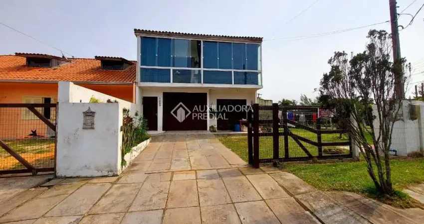 Casa com 3 quartos à venda na Rua Rio Comandaí, 1456, Centro, Xangri-Lá