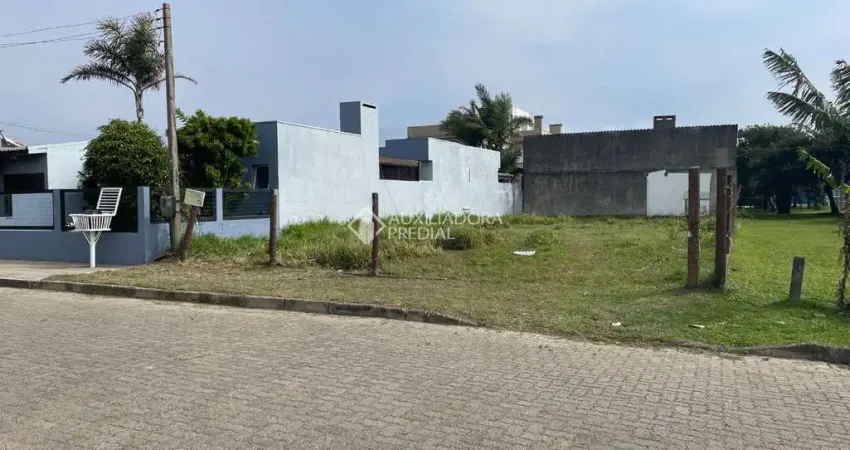 Terreno à venda na Rua Rio Apucaé, 139, Centro, Xangri-Lá