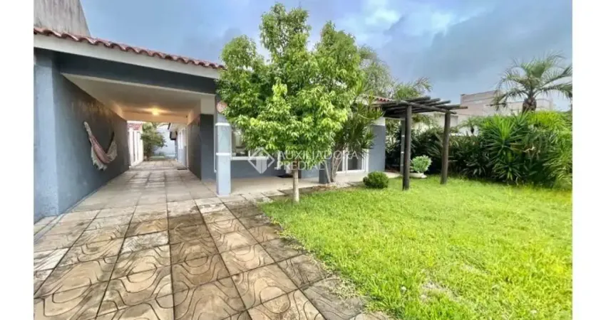 Casa com 4 quartos à venda na Rio Ibirapuitã, 236, Centro, Xangri-Lá