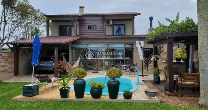 Casa com 2 quartos à venda na Soledade, 191, Remanso, Xangri-Lá