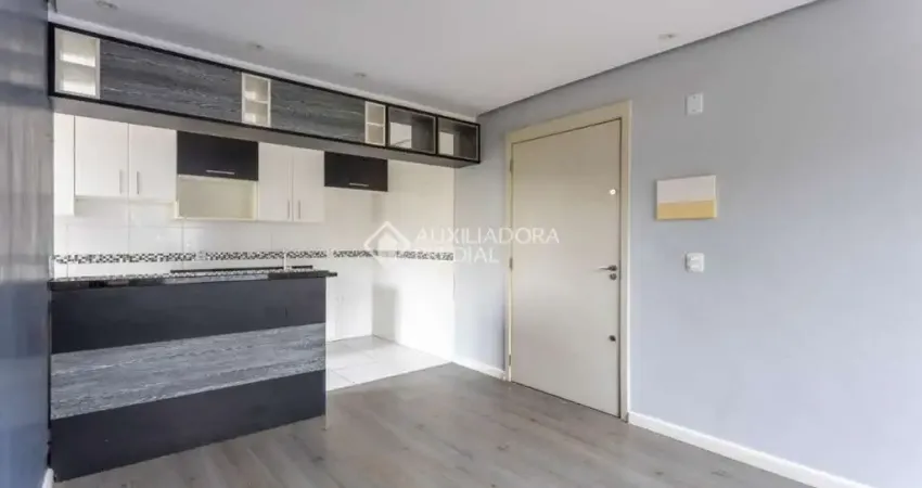 Apartamento com 2 quartos para alugar na Rua Ney da Gama Ahrends, 565, Alto Petrópolis, Porto Alegre