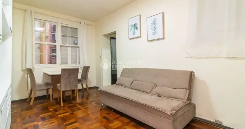Apartamento com 1 quarto para alugar na Rua Vinte e Quatro de Maio, 166, Centro Histórico, Porto Alegre