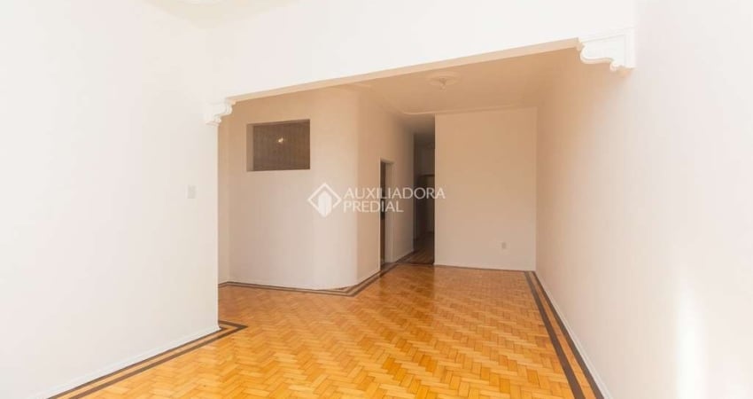 Apartamento com 3 quartos para alugar na Rua Doutor Alcides Cruz, 465, Santa Cecília, Porto Alegre