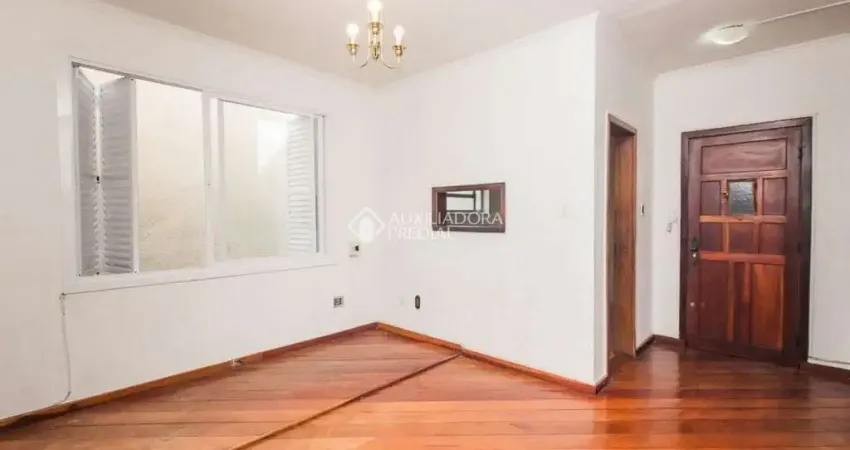 Apartamento com 3 quartos para alugar na Rua General Vasco Alves, 348, Centro Histórico, Porto Alegre