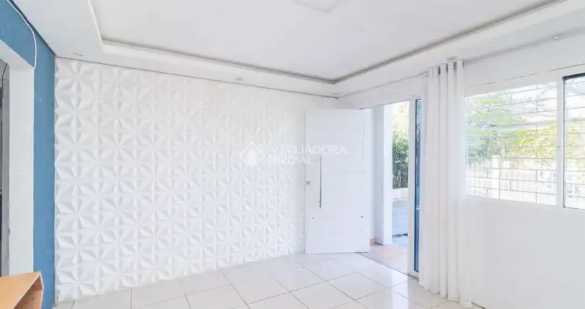 Casa em condomínio fechado com 3 quartos para alugar na Estrada Aracaju, 710, Vila Nova, Porto Alegre