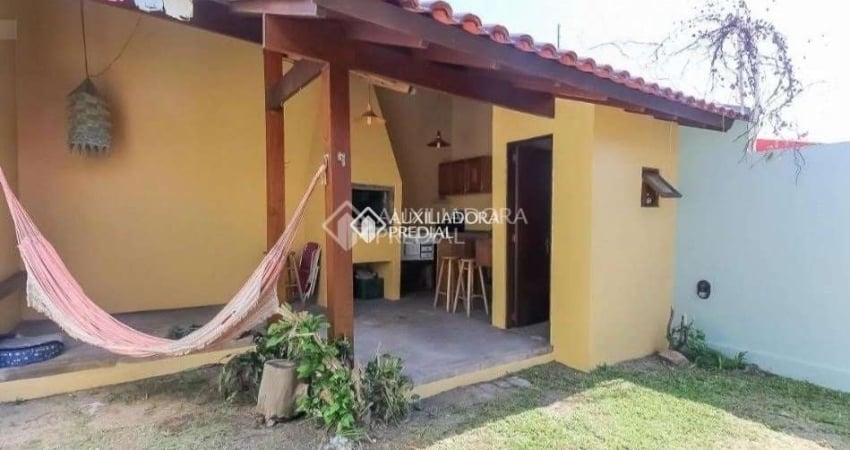 Casa em condomínio fechado com 2 quartos para alugar na Rua Baldoino Bottini, 625, Hípica, Porto Alegre