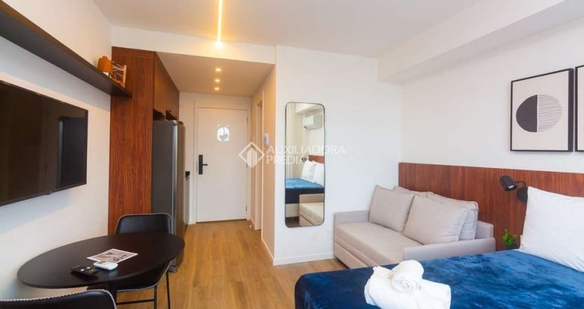 Loft com 1 quarto para alugar na Rua Casemiro de Abreu, 576, Bela Vista, Porto Alegre