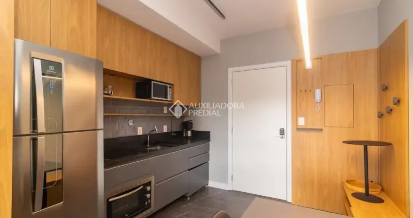 Loft com 1 quarto para alugar na CASSILDA FLORA ZAFFARI, 60, Teresópolis, Porto Alegre