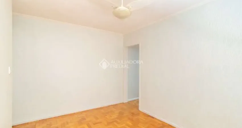 Apartamento com 2 quartos para alugar na Travessa Marechal Bormann, 125, Teresópolis, Porto Alegre