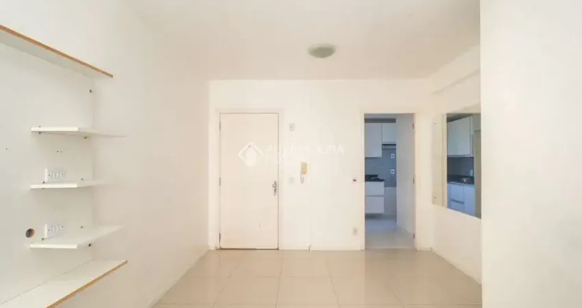 Apartamento com 3 quartos para alugar na Avenida Bento Gonçalves, 1515, Partenon, Porto Alegre